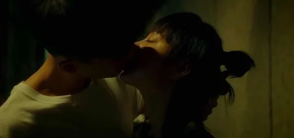 韩国大尺度做爰床戏吟声 网友推荐这部影片的激情场面和真实情感让人印象深刻值得一看不容错过