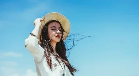 老女人的乱lun小说 这部小说情节跌宕起伏，人物刻画深刻，让人欲罢不能，是值得一读的佳作。