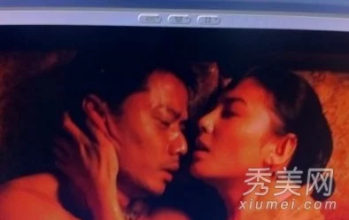 大尺度床戏激情戏裸戏文章引发热议观众对影视作品中性描写的接受度和道德底线展开激烈讨论