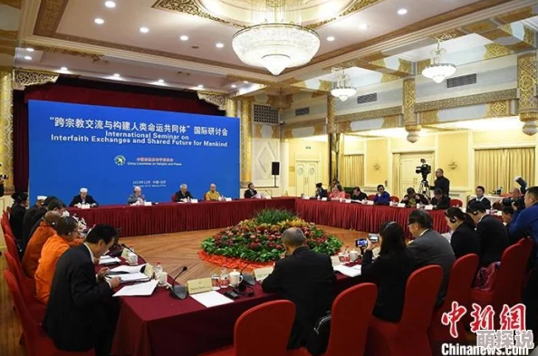 小淫人引发热议网友纷纷讨论其背后的社会现象与文化影响