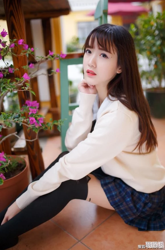 希岛爱理紧身女教师在线激励学生努力学习成长为社会栋梁