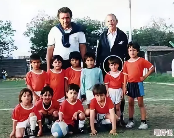 足球大逆袭:小RMB玩家高效玩法揭秘与心得深度分享攻略 足球大逆袭:小RMB玩家高效玩法揭秘与心得深度分享攻略