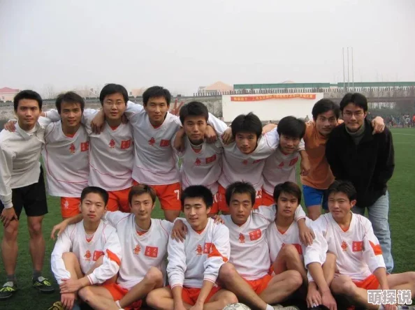 足球大逆袭:小RMB玩家高效玩法揭秘与心得深度分享攻略 足球大逆袭:小RMB玩家高效玩法揭秘与心得深度分享攻略