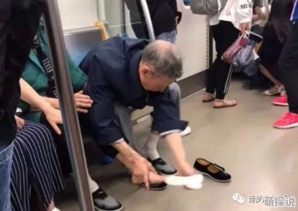 交换配乱淫粗大东北大坑性事最新消息近日有网友爆料称在东北某地发现了一个巨大的天坑，引发了当地居民的广泛关注和讨论，此事件目前正在进一步调查中