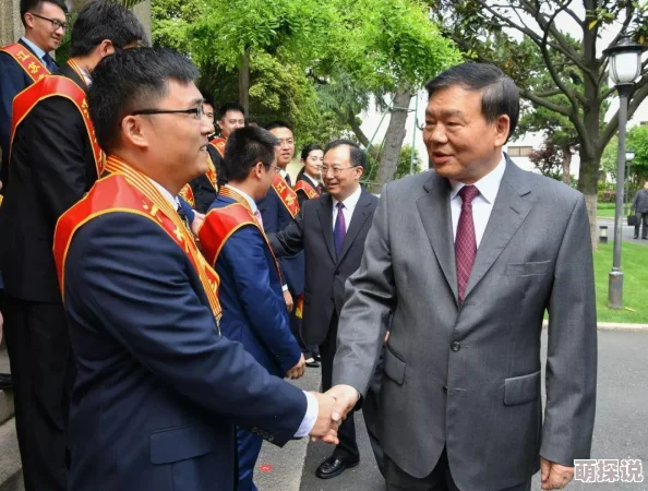 国产真实伦正在播放正能量影片《奋斗在新时代》激励青年奋发向上