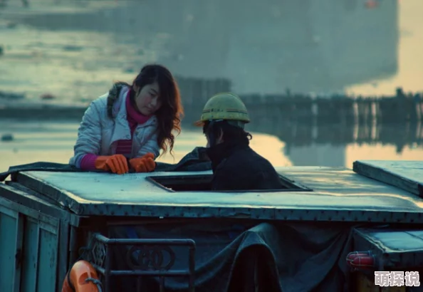 风流寡妇乡村野地激情描绘了在自然环境中自由奔放的爱情故事