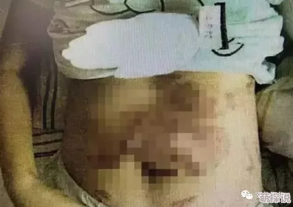老女人毛茸茸擦阴户这是一句网络流行语，常用于调侃或描述一些不雅的场景或行为