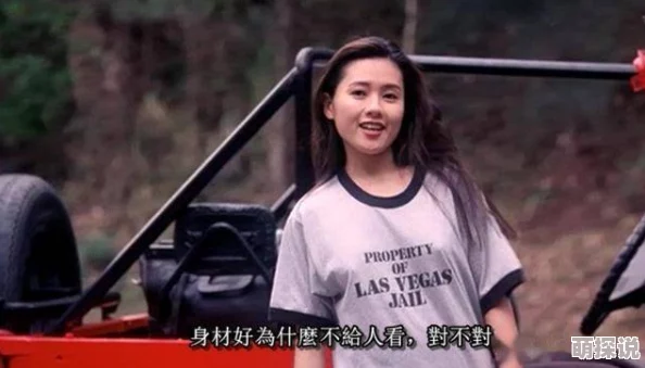 欧美黄色毛片指的是欧美地区的成人影视作品，通常含有露骨性内容及情节