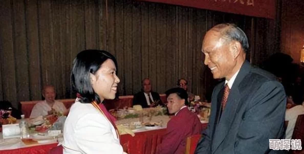 老女人的b租来的男友竟是千亿总裁 老女人的b租来的男友竟是千亿总裁