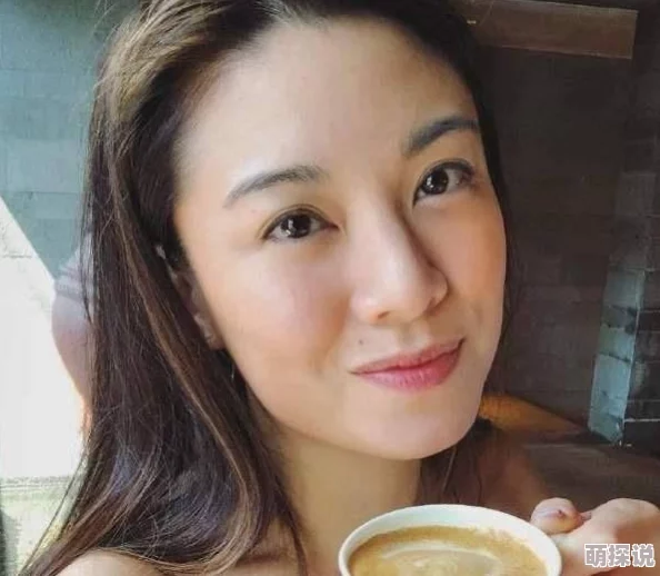 老女人的b租来的男友竟是千亿总裁 老女人的b租来的男友竟是千亿总裁