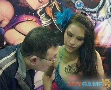 狂揉美女胸免费网站视频万万没想到第二季番外篇