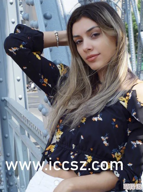 性感美女被爆操指的是某位知名模特因私生活混乱而遭到媒体曝光