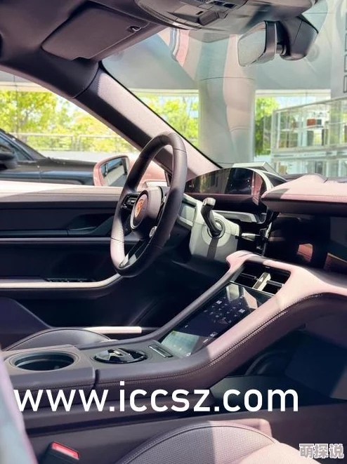 乳欲性高清在线如此迷人的她