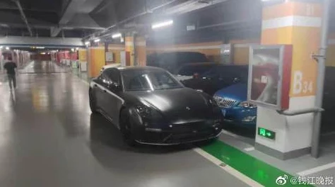 hl23cool黑料女士请挪车（善门难开）
