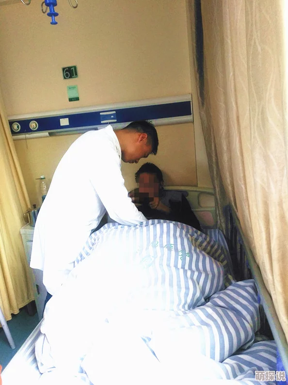 三攻一受4p嗯啊巨肉寝室bl这是一个关于大学生宿舍里的激情四人关系的故事