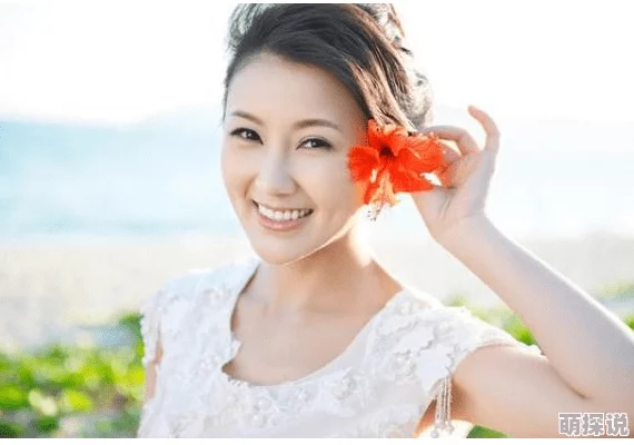 真人美女裸体全毛最近在社交媒体上引发热议，成为网络红人