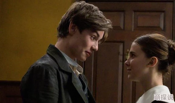 湖畔危情悬疑重重，惊悚氛围引人入胜，剧情反转不断