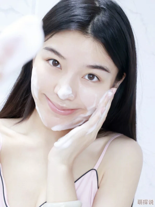 筱惠欲乱美女全文免费最近发现了一款可以让皮肤变得更加光滑的护肤品