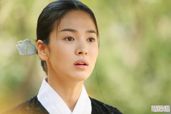 黄真伊网友评价她是个才华横溢、气质出众的演员