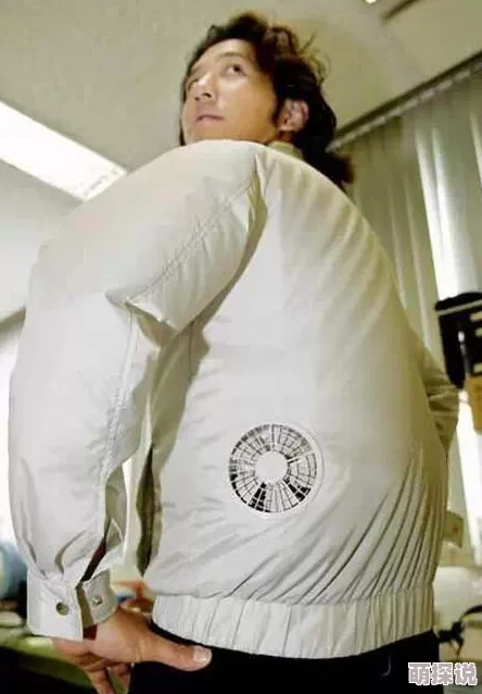 不许穿内裤我要随时做最近流行“无内裤运动”让生活更自由 不许穿内裤我要随时做最近流行“无内裤运动”让生活更自由