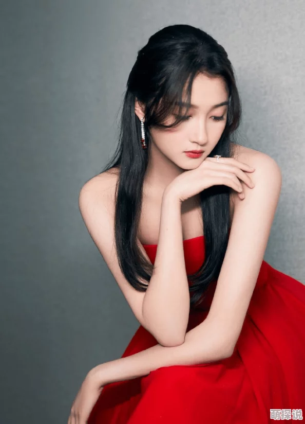 关晓彤被调教出奶水小说这是一部关于明星私生活的小说作品 关晓彤被调教出奶水小说这是一部关于明星私生活的小说作品