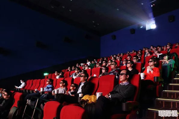 亚洲免费一区二区近日推出多部高清无码电影，观众反响热烈