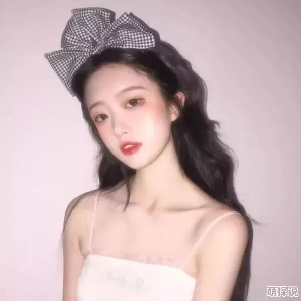 女女女女女女女hd免费看金凤湾的笑声