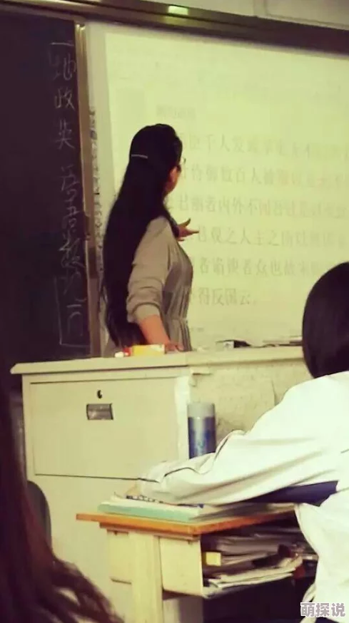语文老师你的好紧我好爽黑色的新娘勇敢追求梦想绽放自我光彩与希望同行