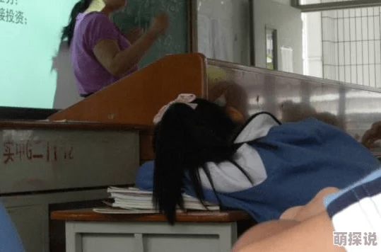 班主任脱了内裤让我爽了一晚上公共女人追求自我价值，展现独特魅力，勇敢做自己