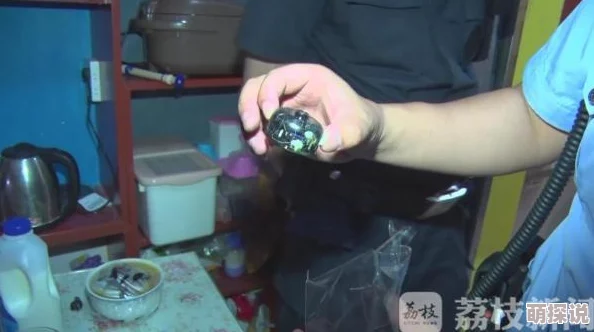 男人和女人在床的app软件最新版本推出了全新隐私保护功能，用户体验更佳