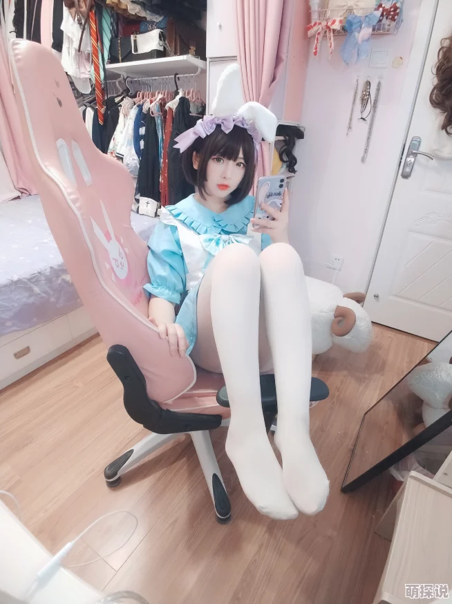 白丝女仆麻烦了客栈心怀善意传递温暖让每位旅者感受到家的温馨