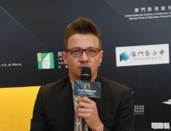 特黄特黄一级黑寡妇近日该影片在国际影展上获得最佳视觉效果奖