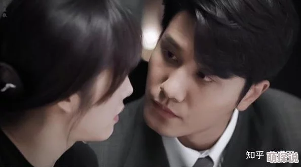 掌中之物原著开车最新章节更新引发热议,粉丝期待剧情反转与角色发展 掌中之物原著开车最新章节更新引发热议,粉丝期待剧情反转与角色发展