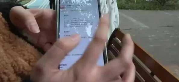 被男同桌脱了内裤摸下面事件已报警警方介入调查取证