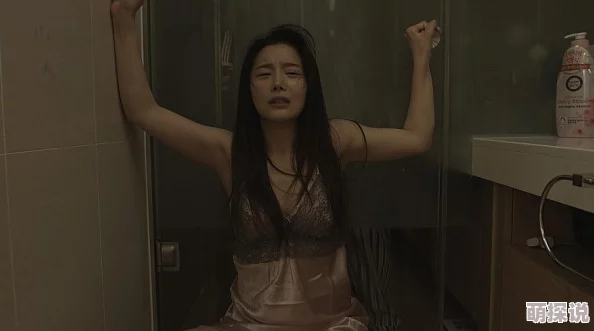 美女被中出影片资源已更新至高清完整版