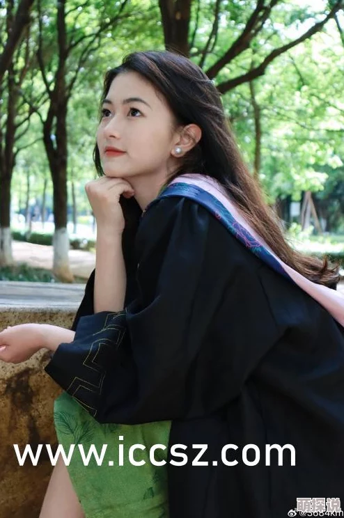 美女扒开屁股让我桶免费视频加载中请稍候