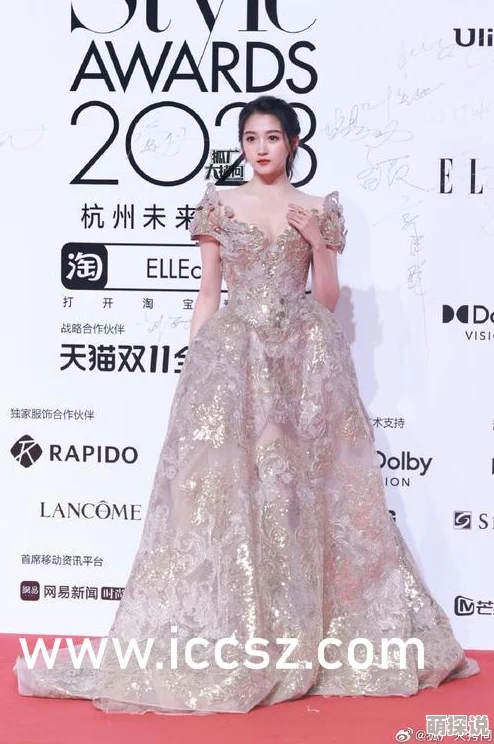 长腿校花啪到腿软校花体力逐渐恢复开始反攻