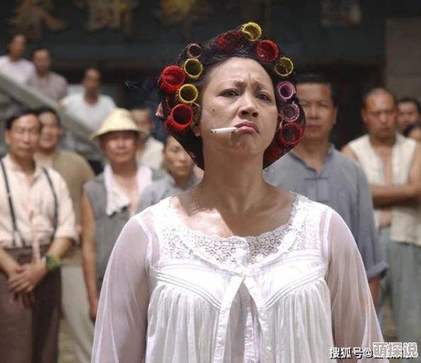 大佬的洋娃娃成精了近日，洋娃娃在展览中意外“复活”，引发观众热议与惊叹