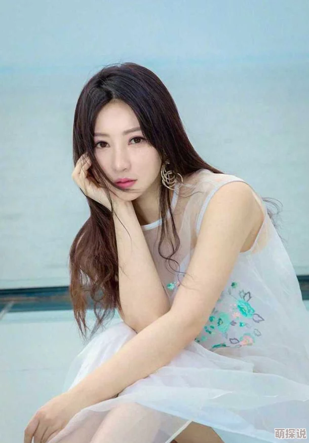 美女白虎逼图片资源更新新增高清图集和视频下载