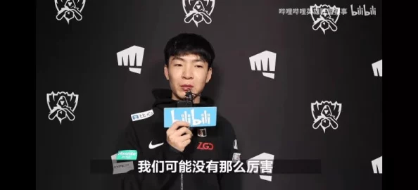 秋霞免费理论片在线观看午夜资源更新至第10集新增花絮和导演访谈