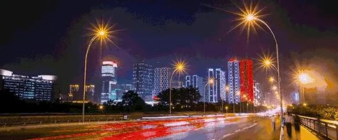 100款夜间app版本更新新增深夜模式和优化用户体验