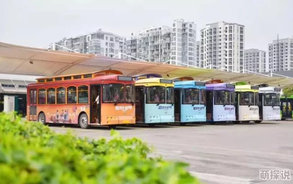 在公交车被弄得走不动路走不动怎么办近日某城市公交系统因故障导致多辆车停运乘客纷纷寻求替代交通方式