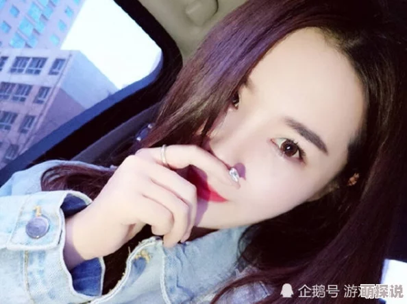 主播扣逼女人的勇气无畏前行追求梦想展现自我力量与美丽