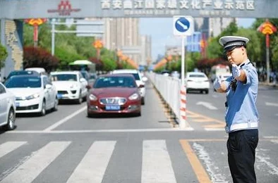 易阳老外继续分享在中国的日常生活和文化体验
