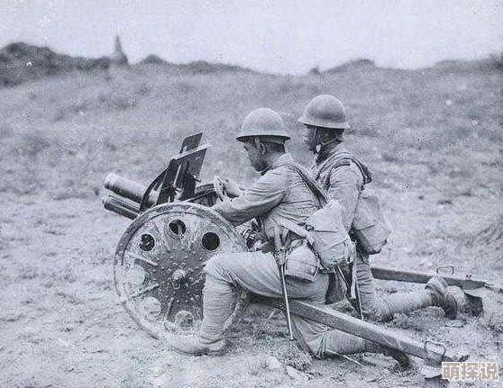 怪物猎人技巧揭秘：平射与曲射大比拼，惊喜消息！哪个才是隐藏高手之选？