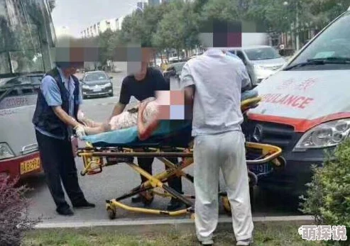 女子公交遇到咸猪手却很配合警方调查发现系摆拍炒作博流量