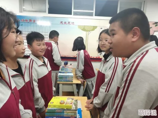 小诗成为学校教具近日多所学校引入小诗作为教学工具激发学生的创作热情与语言表达能力