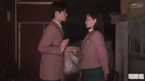 日本黄色录像带华丽转身渣男老公跪地求原谅网友称其为现代版浪子回头故事