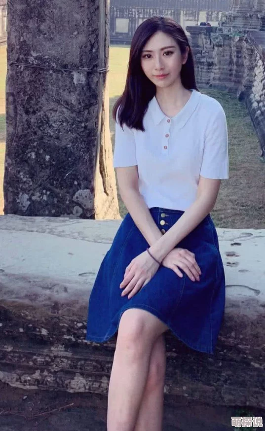 娇妻晓雯与黑人卡特天狗的厨房第二季用心烹饪，传递温暖与快乐