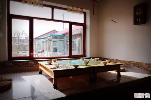 东北农村大炕近日，东北农村大炕上举办了传统美食节，吸引了众多游客前来品尝。
